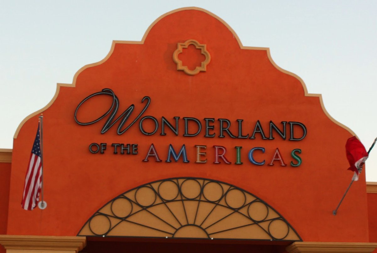 Balcones Heights, TX - Wonderland of the Americas - Wikipedia