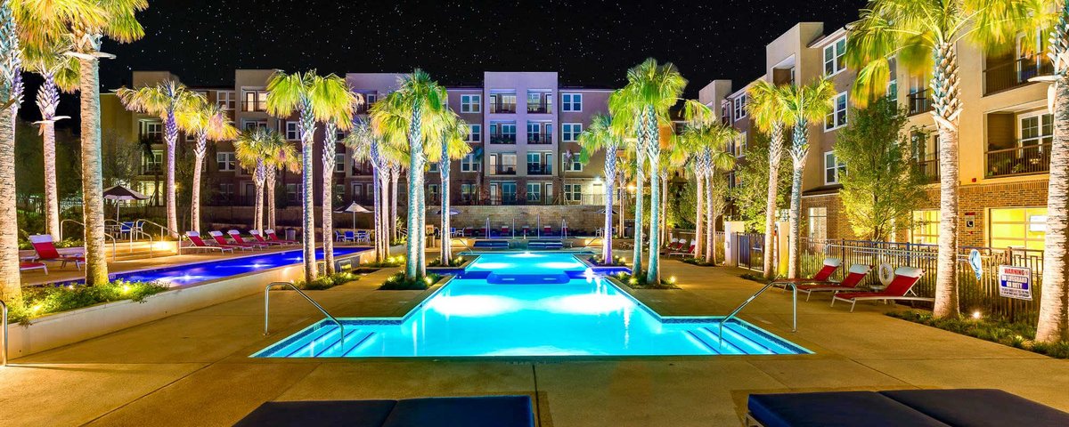 Huebner Oaks Area, TX - San Antonio Apartments & Townhomes for Rent | The Vance At Huebner Oaks